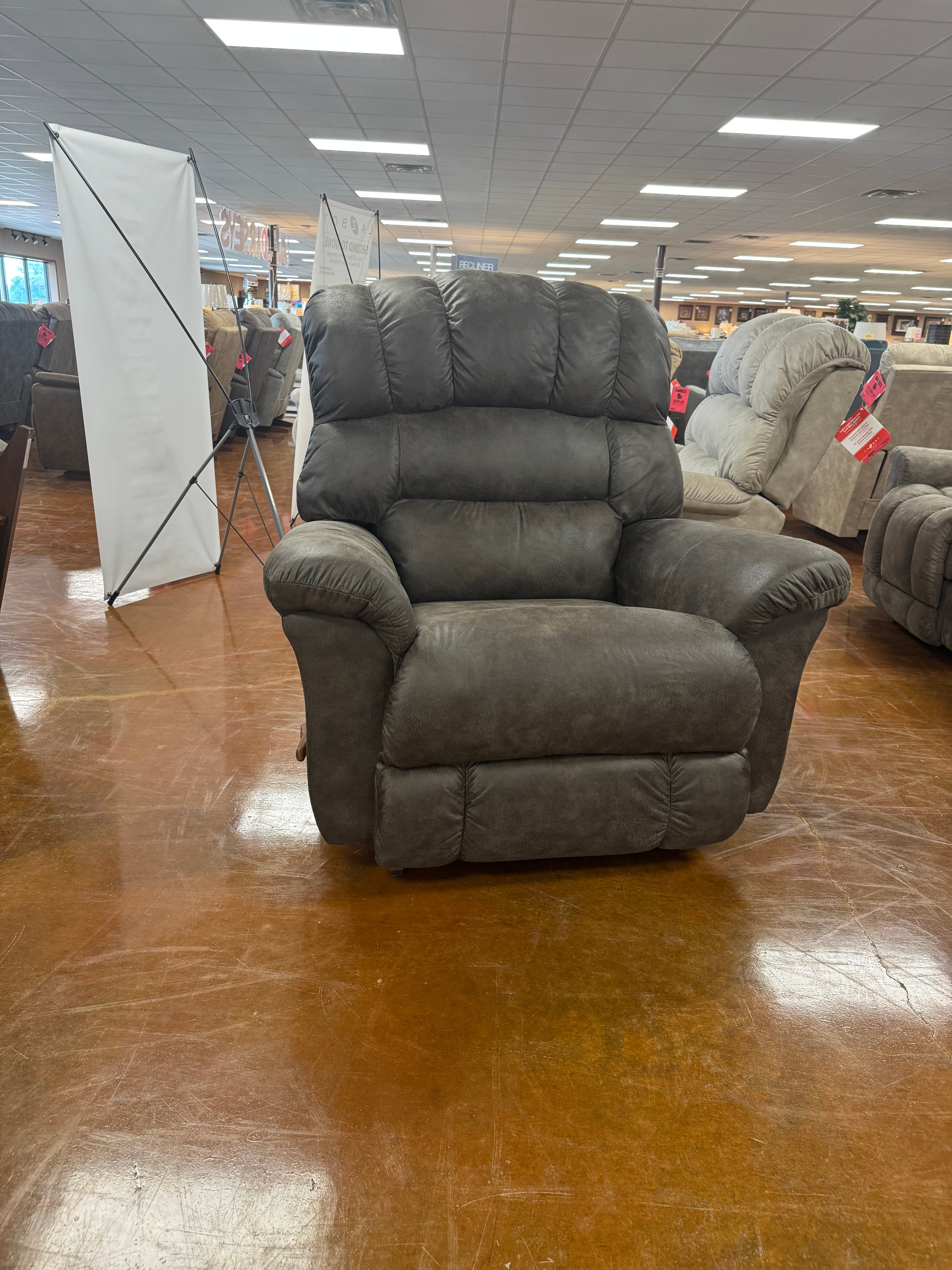 Randell Recliner 777-10-D1825-58 - Darseys Furniture & Mattress