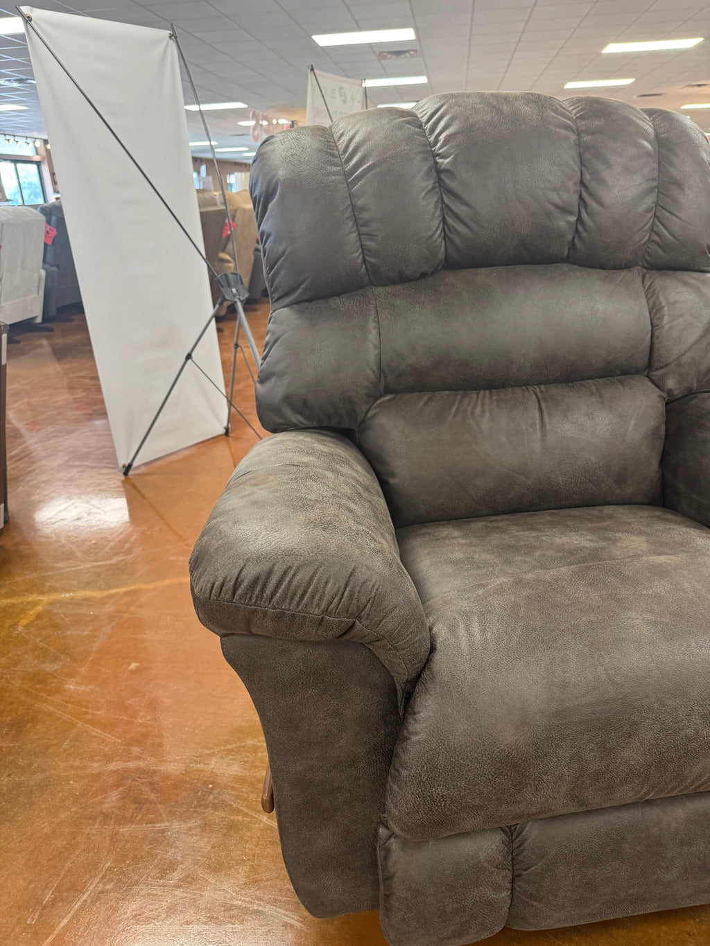 Randell Recliner 777-10-D1825-58 - Darseys Furniture & Mattress