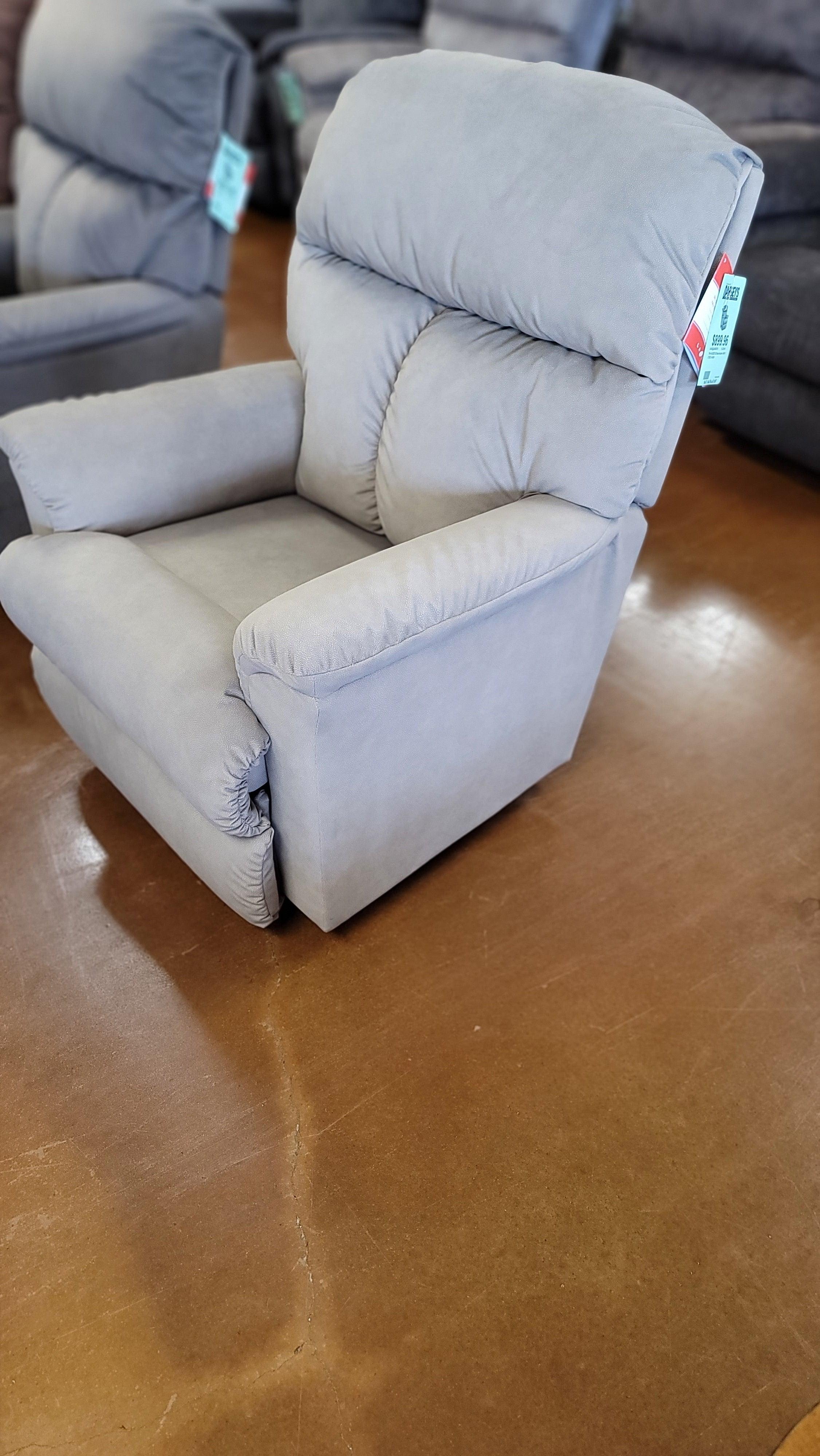 Reed Recliner 704-10-D2027-32 Secondary image