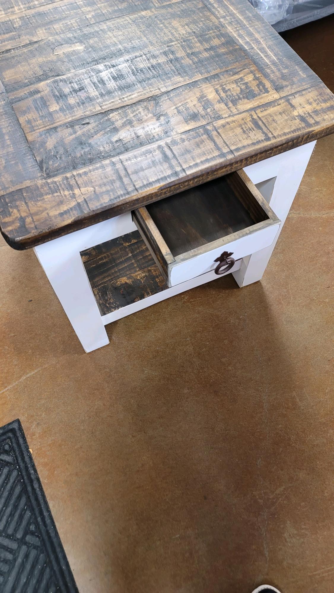 LAT01WD RRR End Table - Darseys Furniture & MattressRed River Rustic
