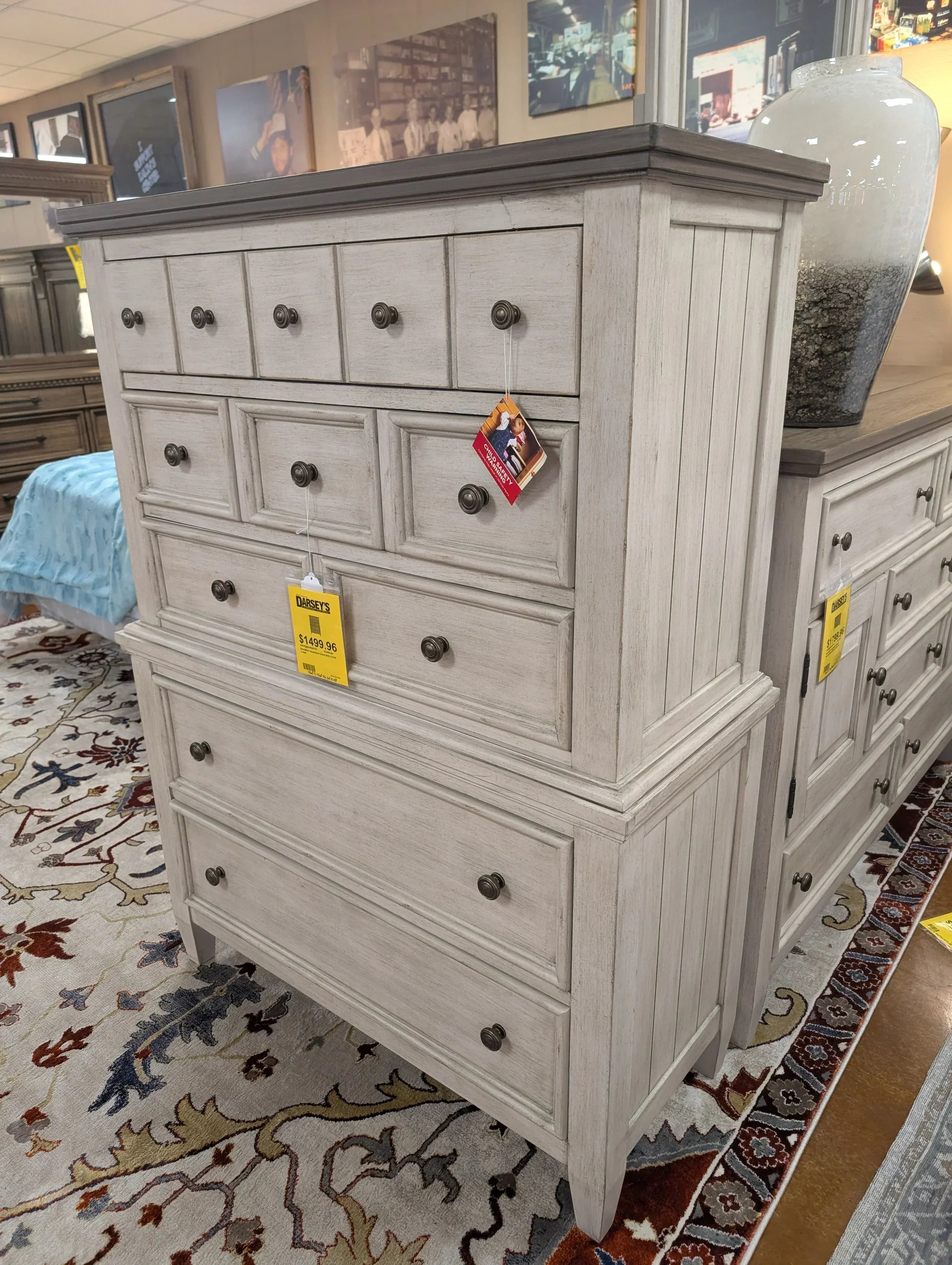 824 Heartland Queen Headboard, footboard, rails, chest and nightstand.  Bundle Secondary image