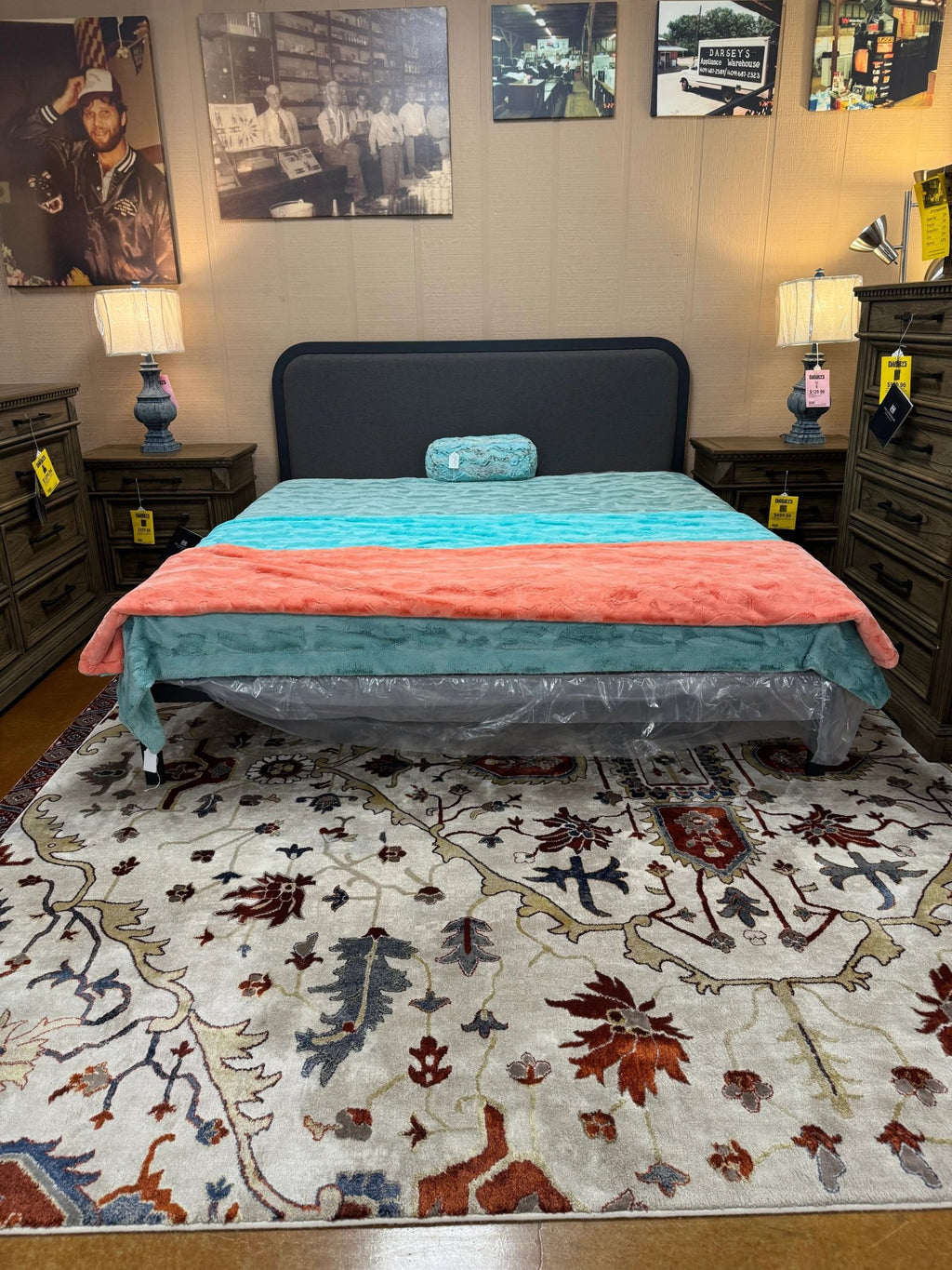 Metal Upholstered Charcoal King Size Bed BS0002MUBKKCH - Darseys Furniture & MattressMalouf Sleep