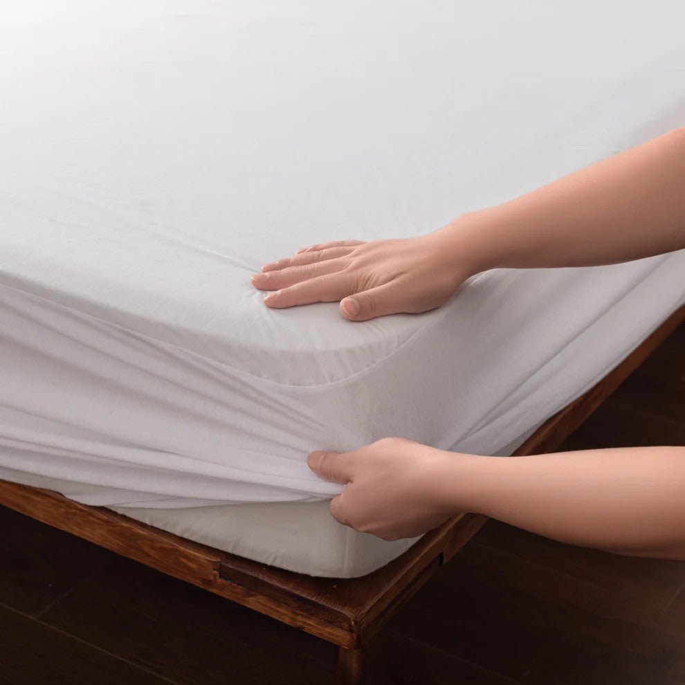 Premium Smooth Twin XL Mattress Protector - Darseys Furniture & MattressSlumberShield
