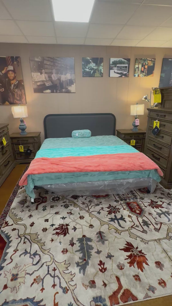 Metal Upholstered Charcoal King Size Bed BS0002MUBKKCH