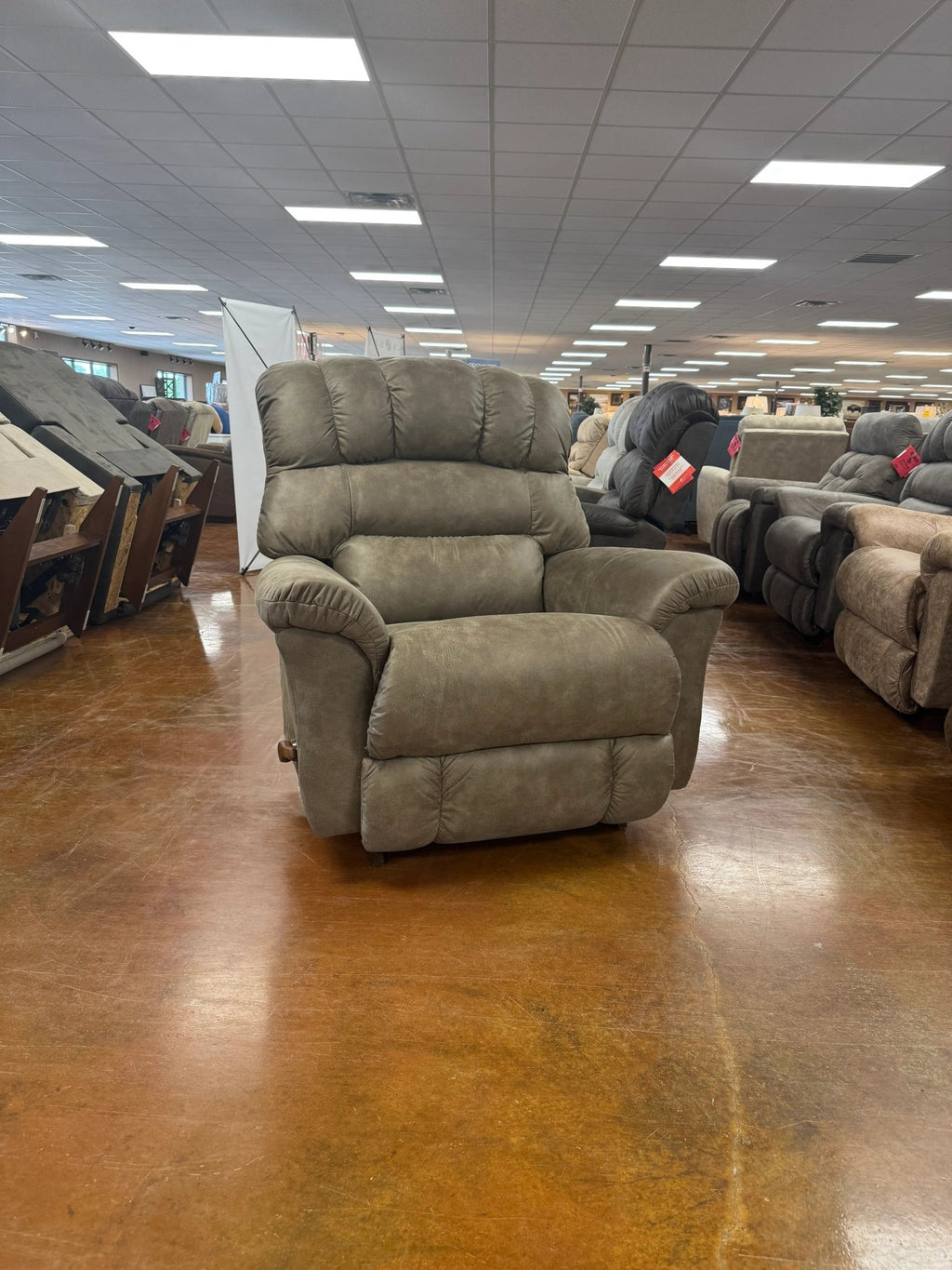 Randell Recliner 777 - 10 - D1825 - 73 - Darseys Furniture & MattressLa - Z - Boy