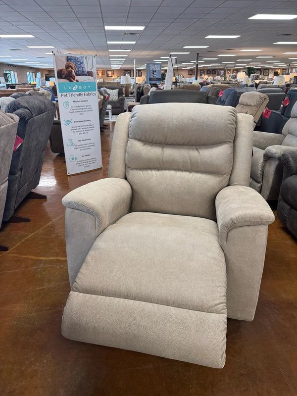 Redwood Recliner 776 - 10 - D1855 - 64 - Darseys Furniture & MattressLa - Z - Boy