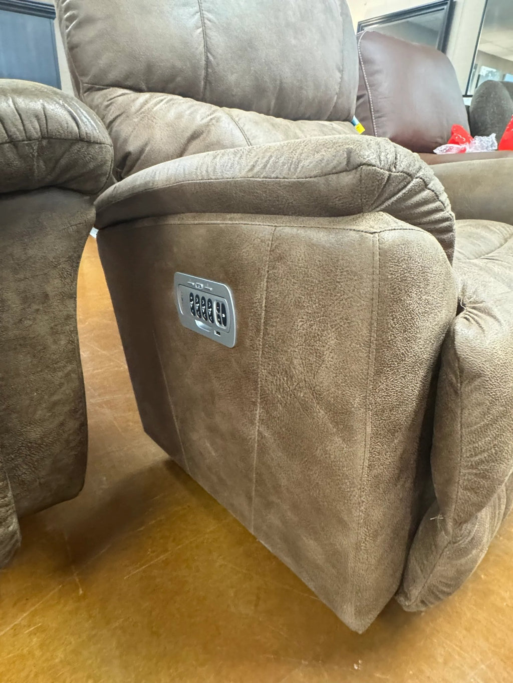 Trouper Power Recliner 724 - 10X - D1825 - 74 - Darseys Furniture & MattressLa - Z - Boy