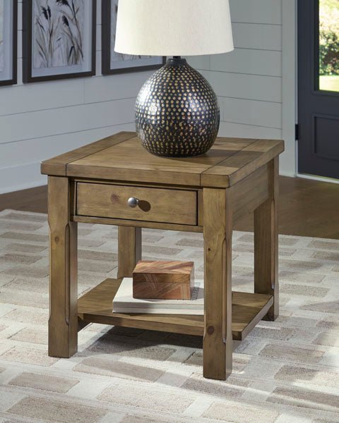 Vandenmore End Table T539-3 - Darseys Furniture & MattressAshley
