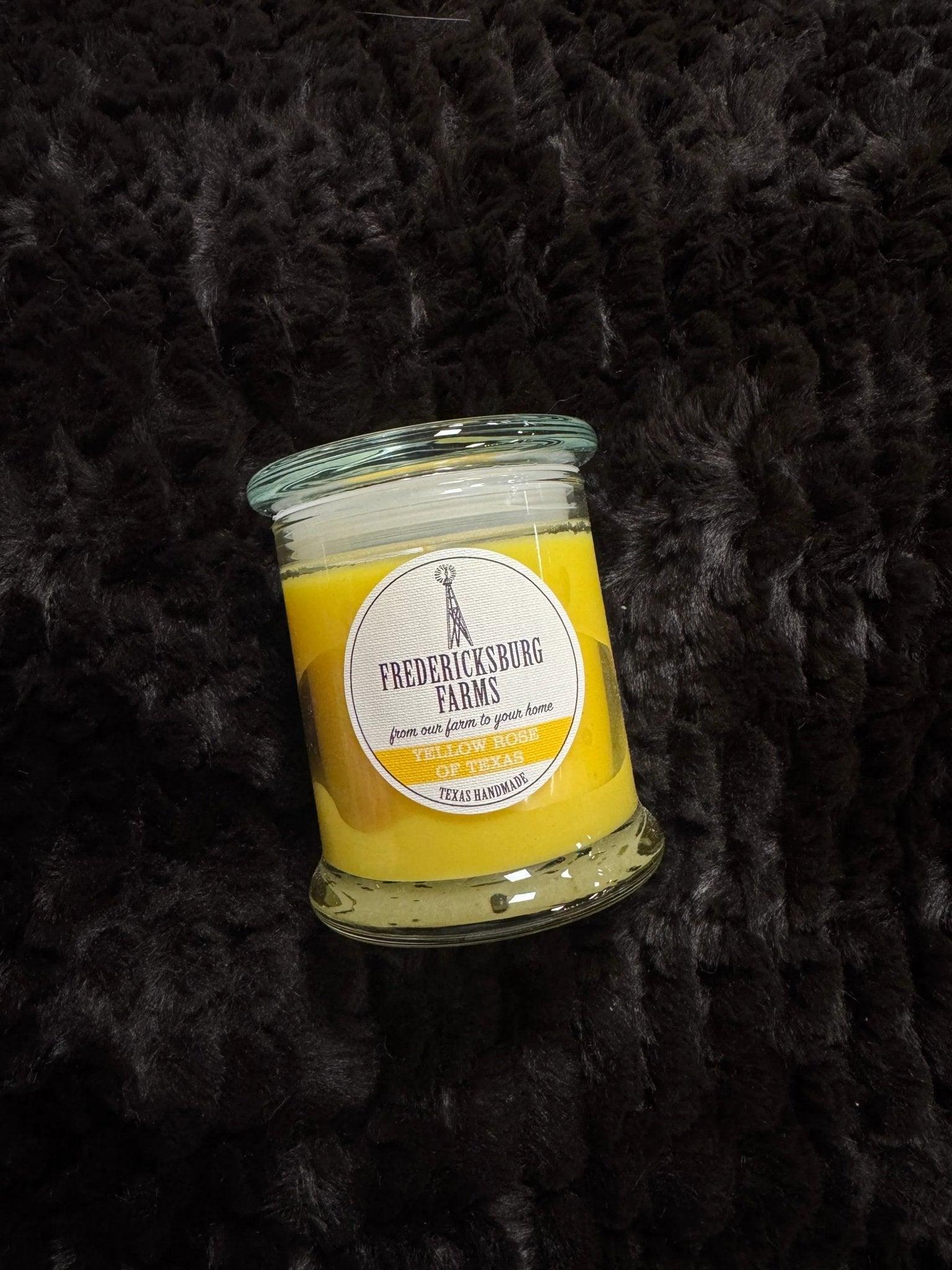 Yellow Rose of Texas 9oz Candle - Darseys Furniture & MattressFredericksburg Farms Main image