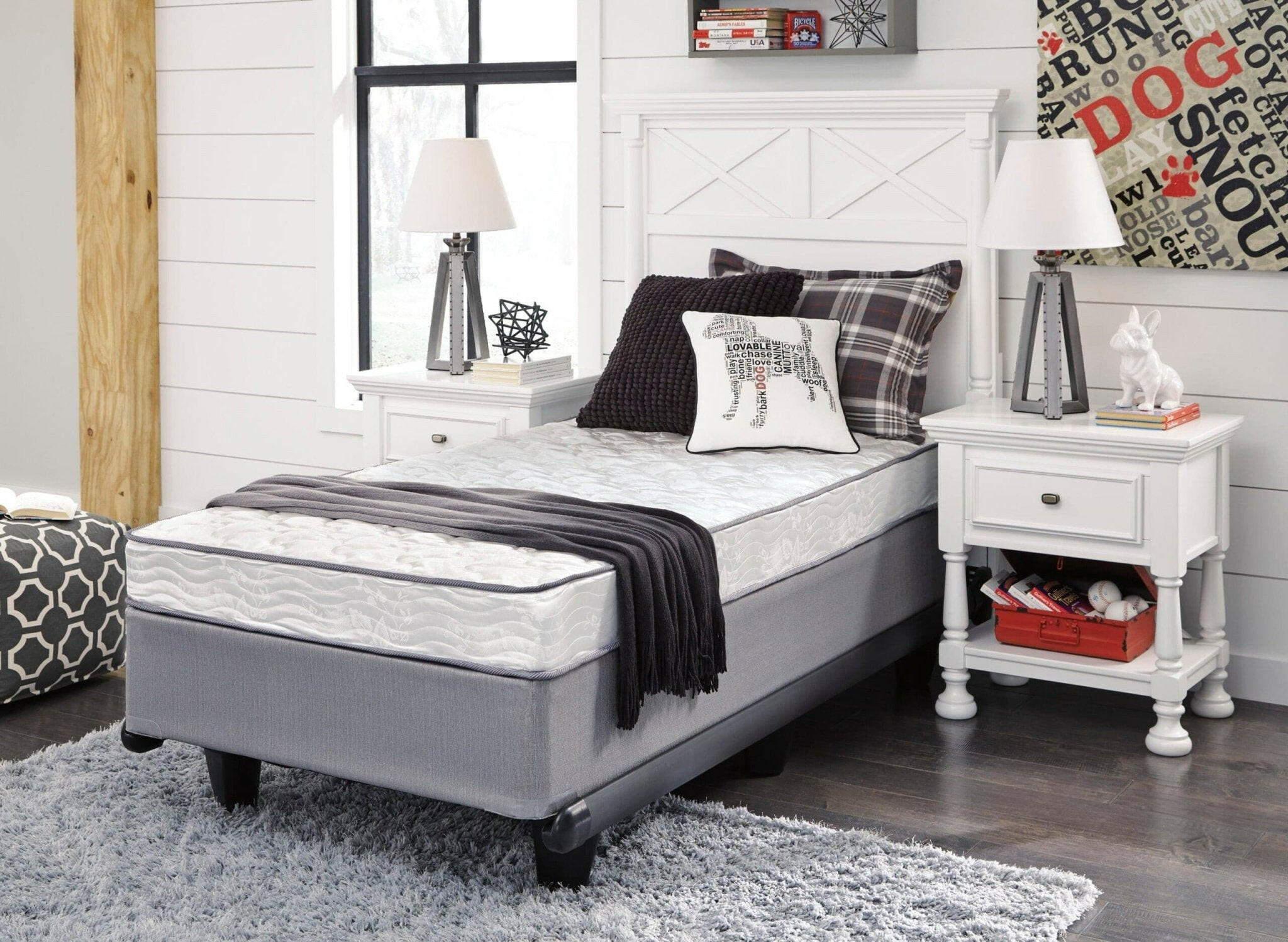 6 Inch Bonnell Mattress Queen Size M96331  - DarseysAshley