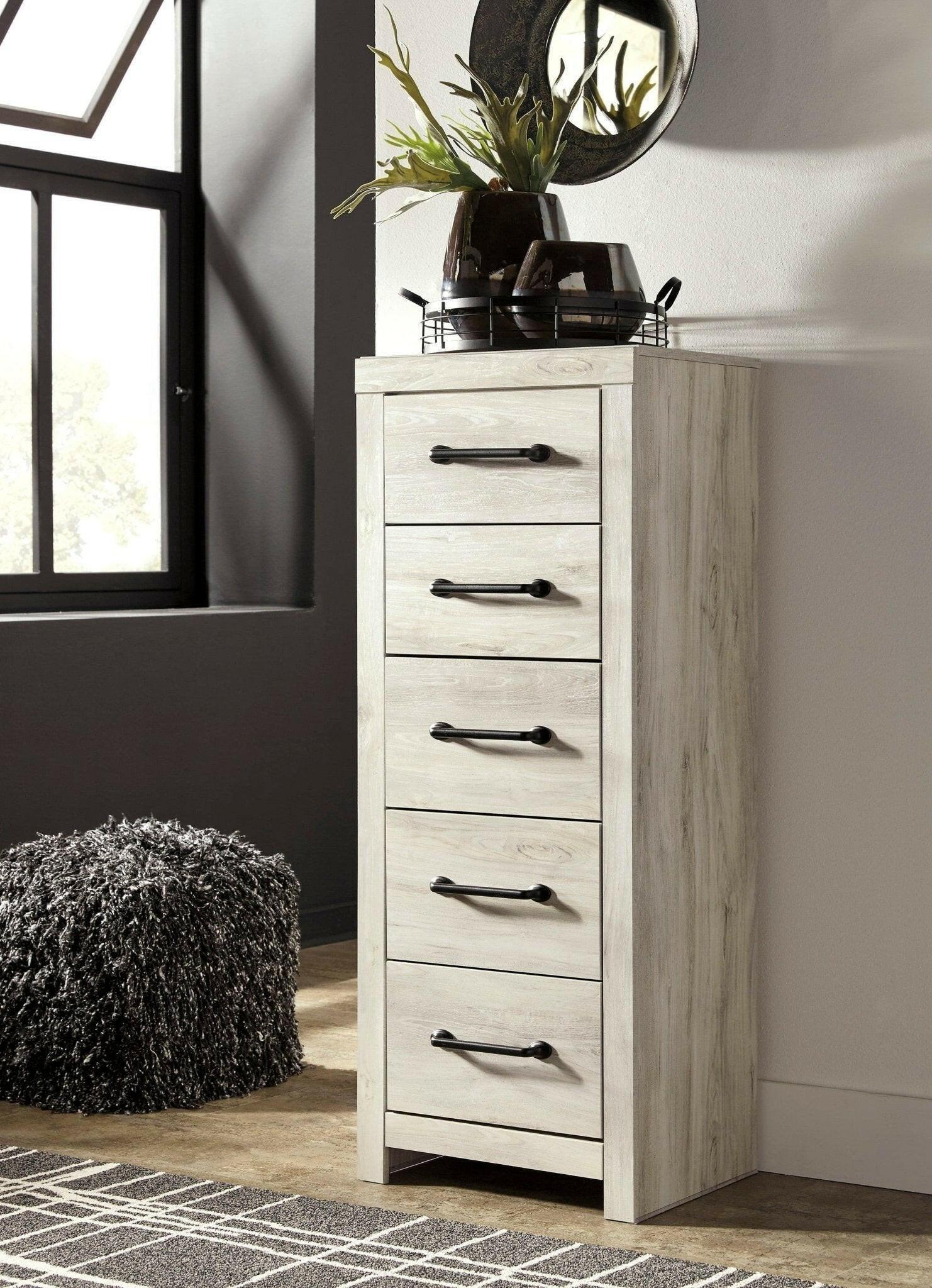 Cambeck Narrow Chest B192-11.