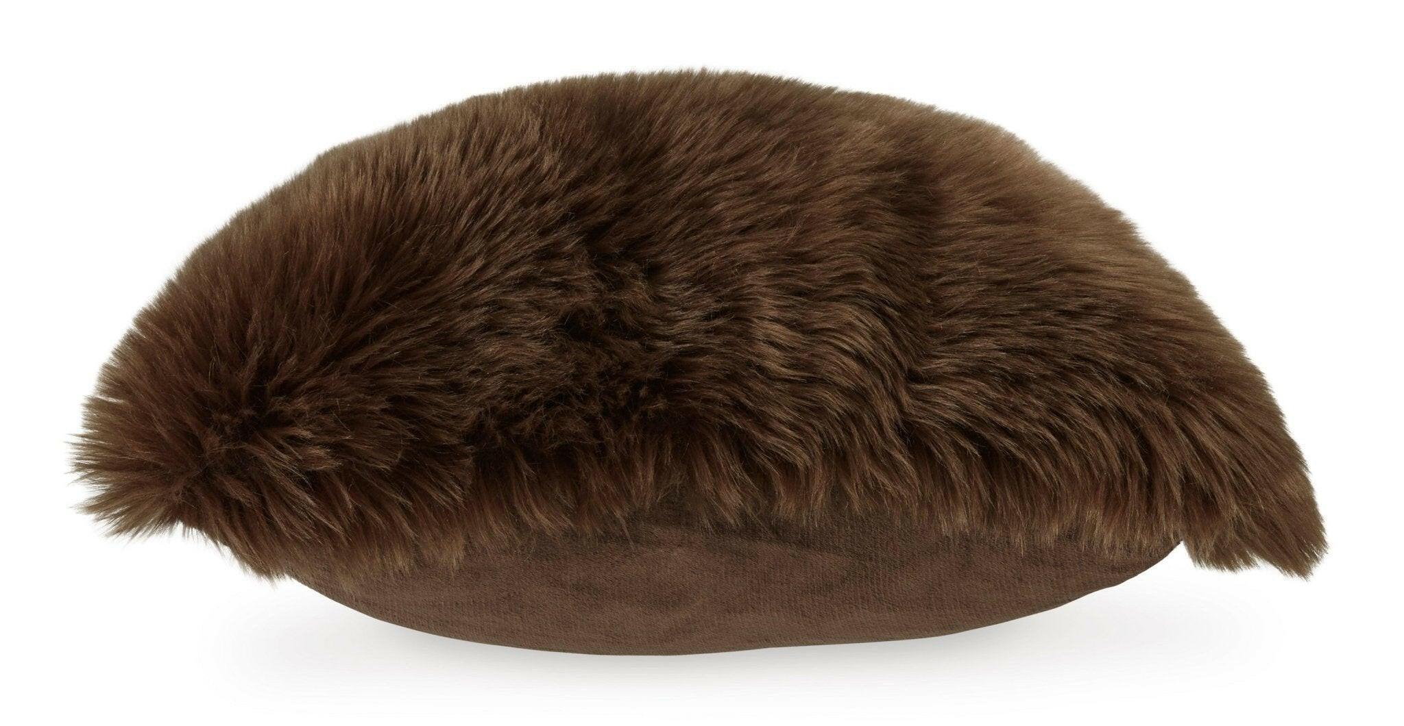 Bellethrone Pillow A1000974.