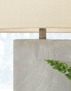 Bradard Lamp L243264.