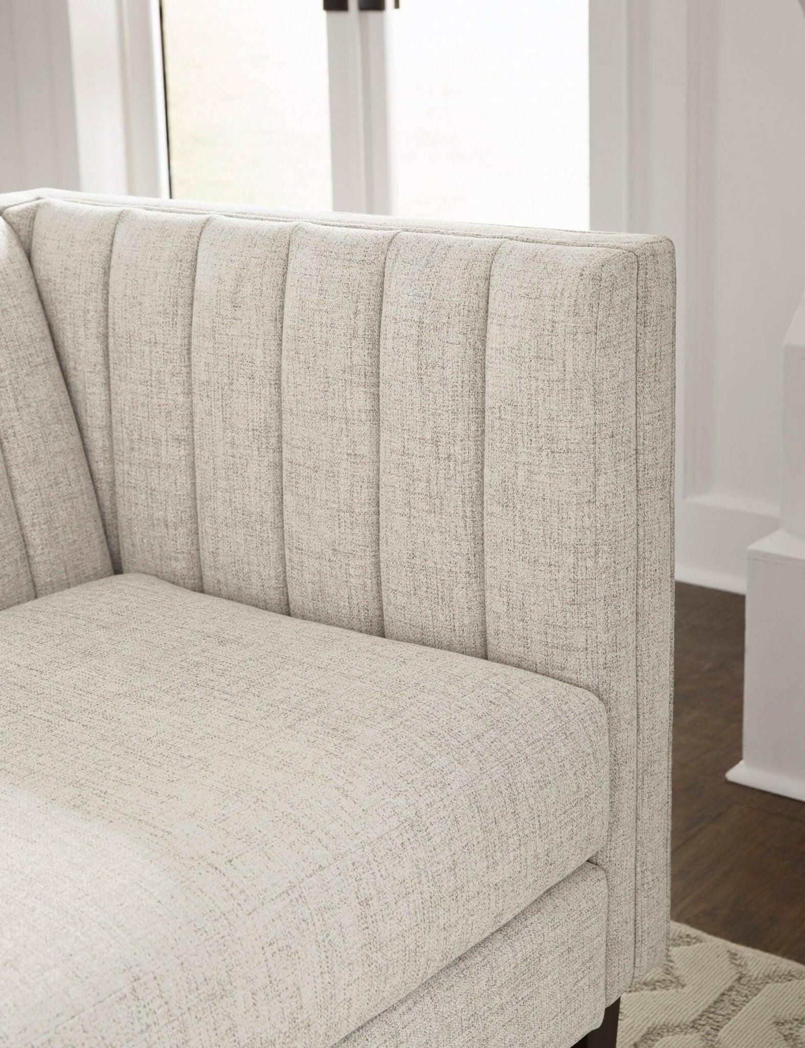 Jeanay Bench A3000279.
