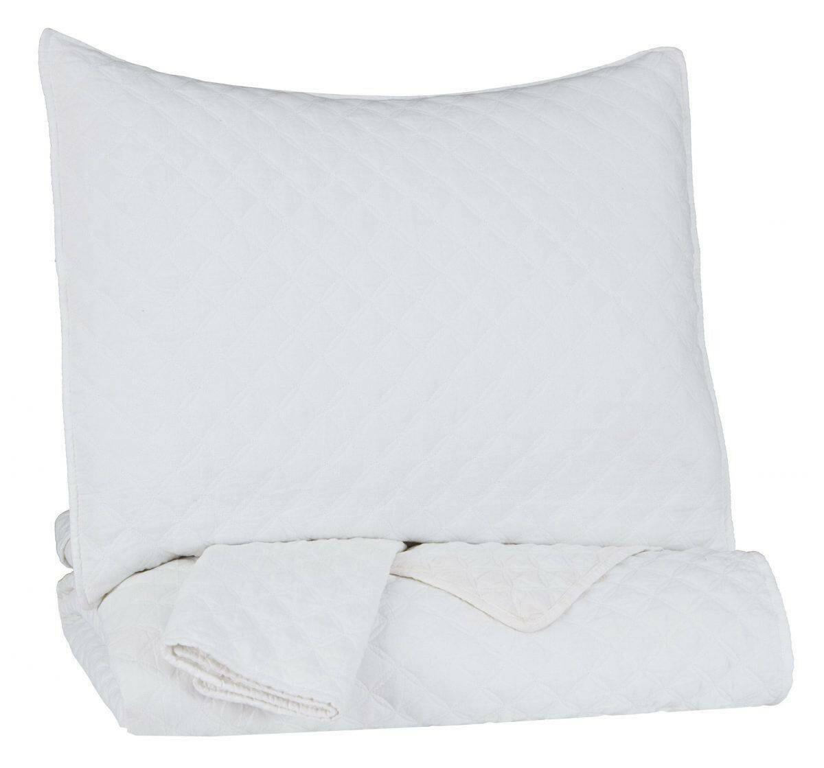 Ryter Twin Comforter Set Q721001T. Main image