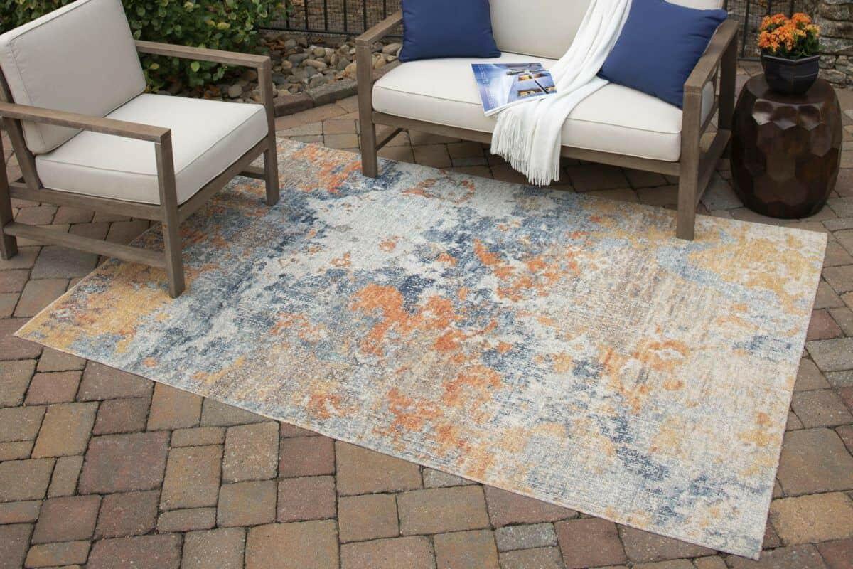 Wraylen Rug 5' X 8' R405052.