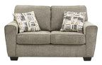 McCluer Loveseat 8100335.