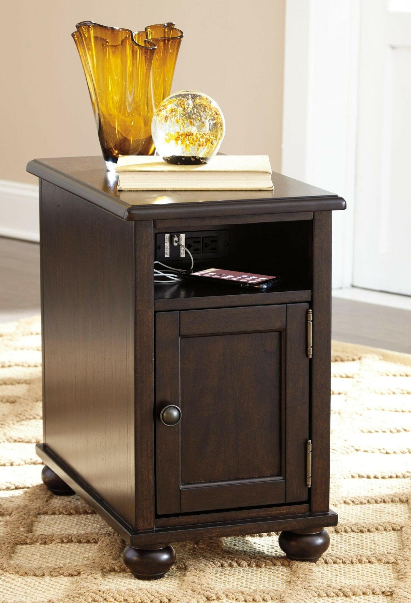 Barilanni End Table T934-7.
