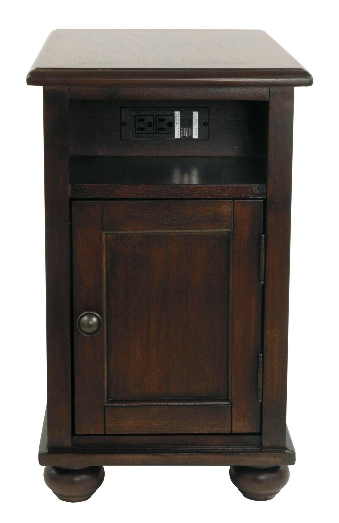 Barilanni End Table T934-7.