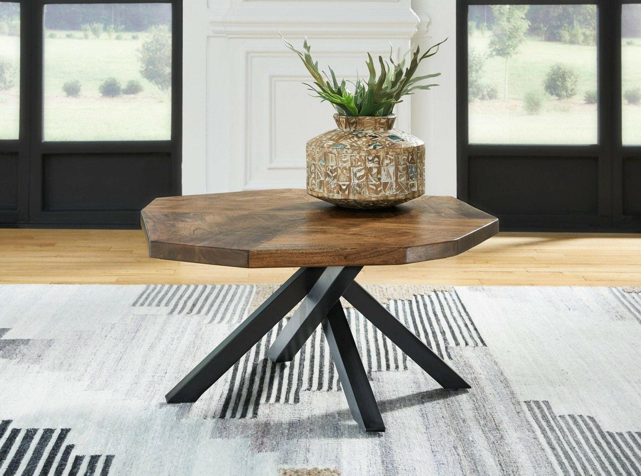 Haileeton Cocktail Table T806-8.