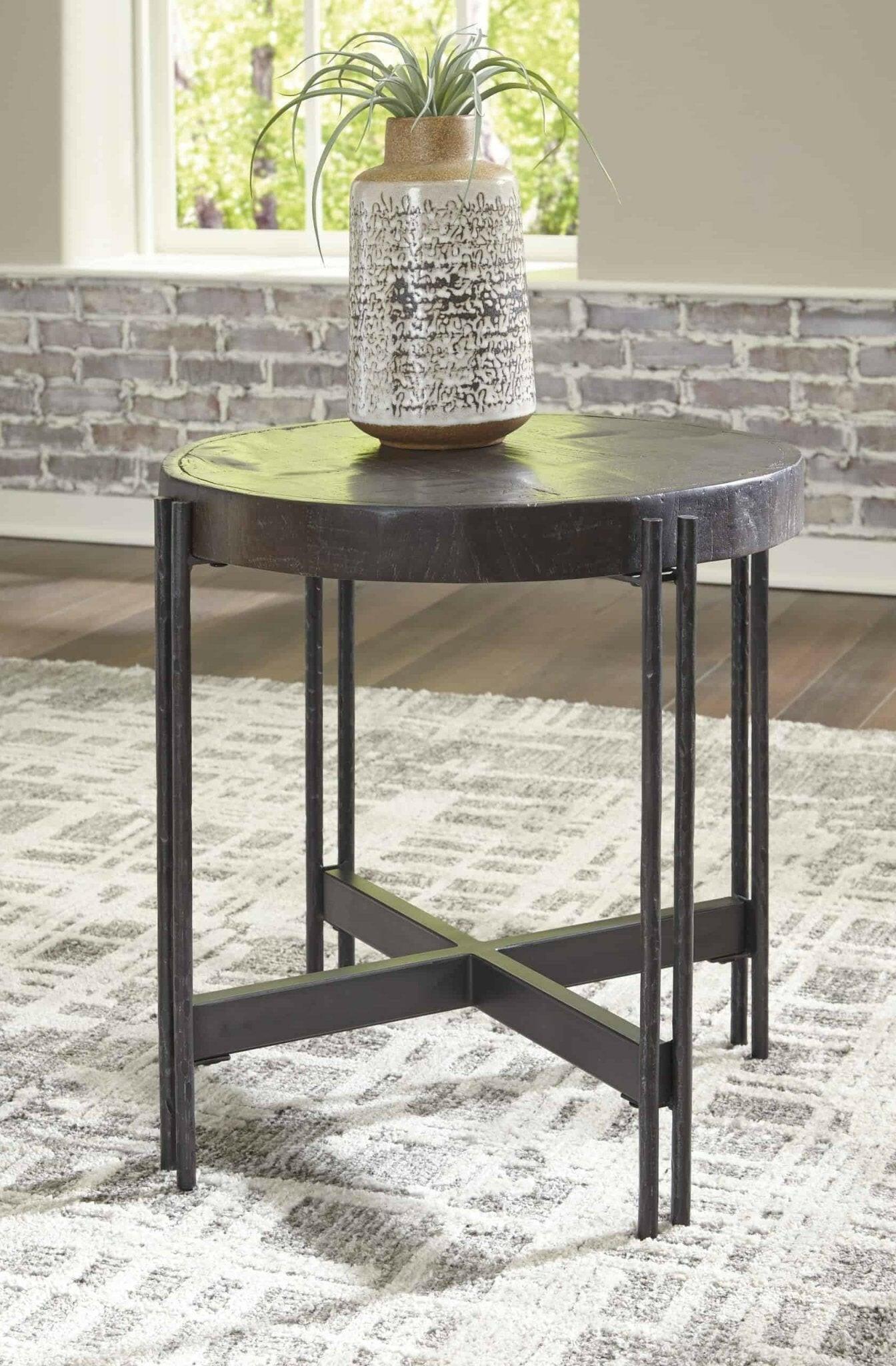 Jillenhurst End Table T823-6 Secondary image