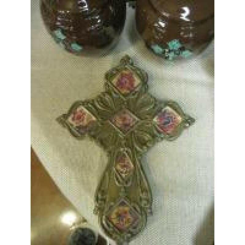 CBK Cross Accent Metal 37029 - Darseys Furniture & MattressDarseys Main image