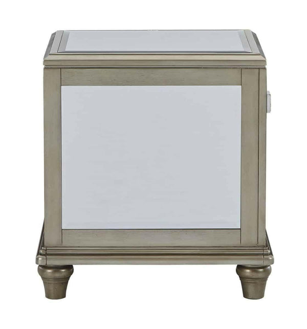 Chevanna End Table T942 - 3 - Darseys Furniture & MattressAshley