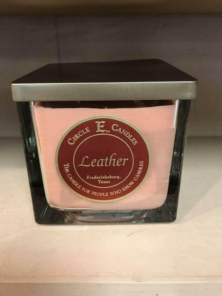 Circle E Leather 43oz - DarseysCircle E Candle