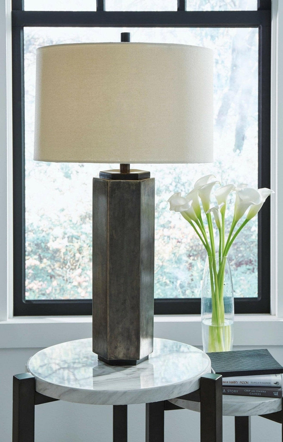 Dirkton Table Lamp L208324 - DarseysAshley