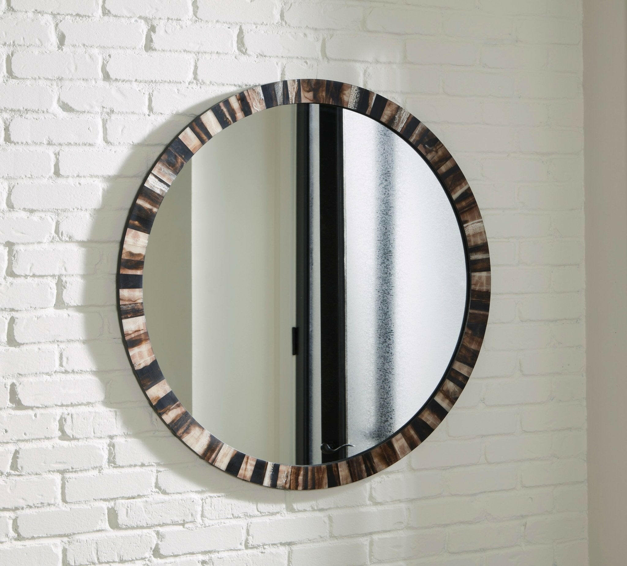 Ellford Mirror A8010310 - DarseysAshley