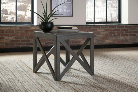 Haroflyn End Table T329-2 - DarseysAshley