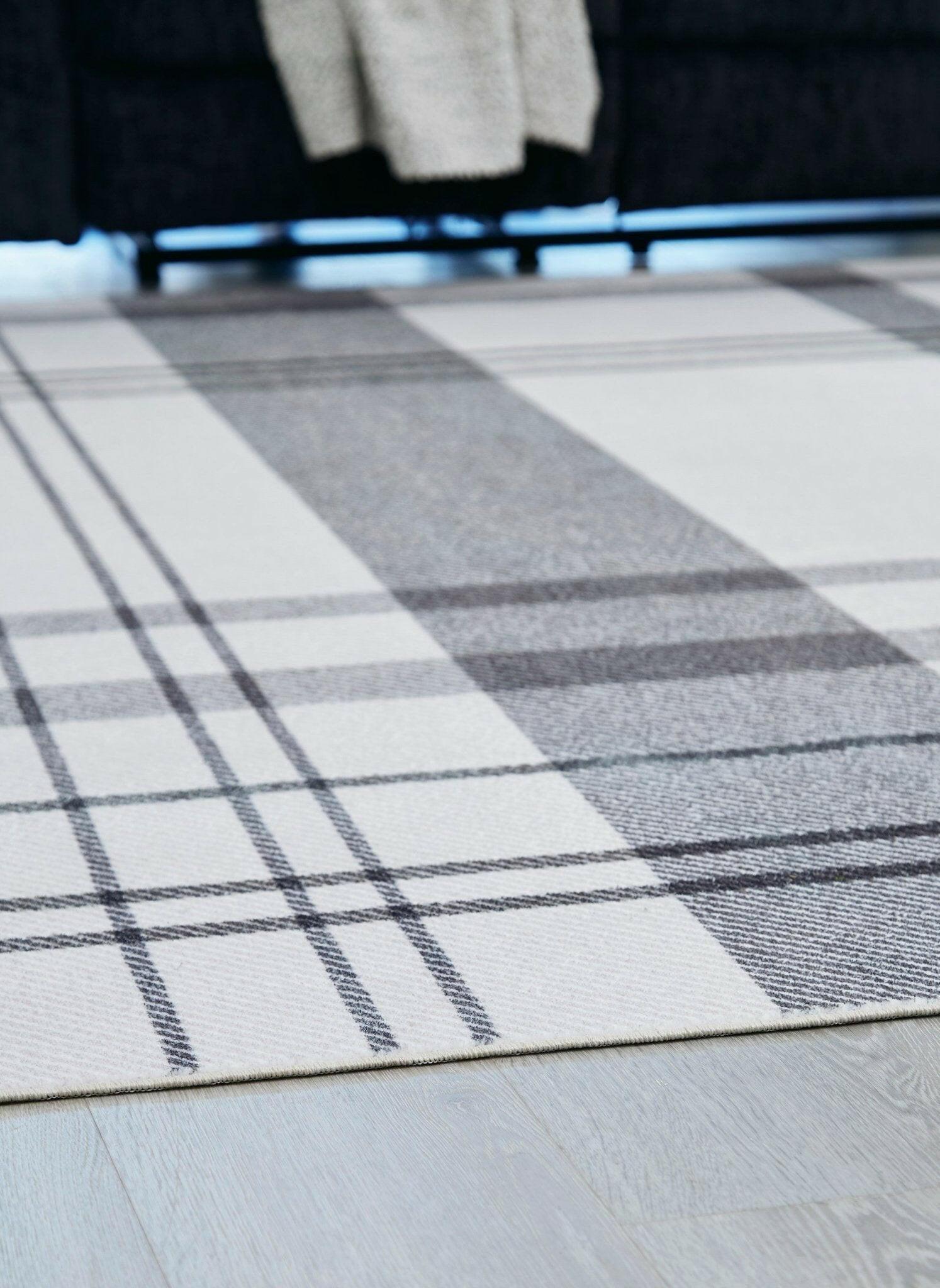 Kaidlow 5' x 7' Rug R405912 - Darseys Furniture & MattressAshley