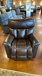 La - Z - Boy Mateo Recliner 775 - 10 - LB1748 - 77 - Darseys Furniture & MattressLa - Z - Boy