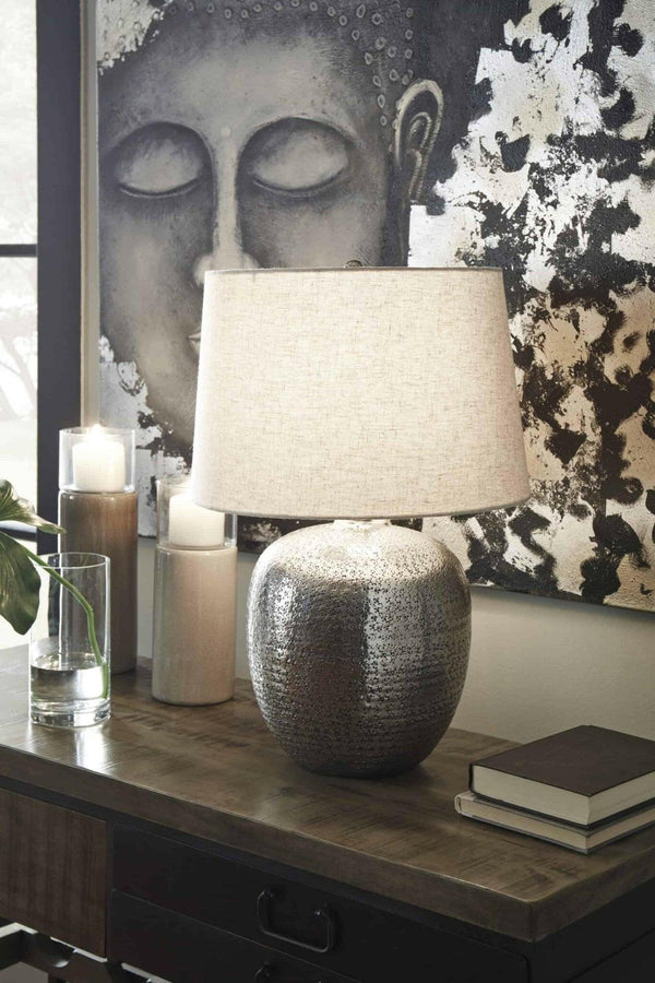 Magalie Lamp L207314 - Darseys Furniture & MattressAshley