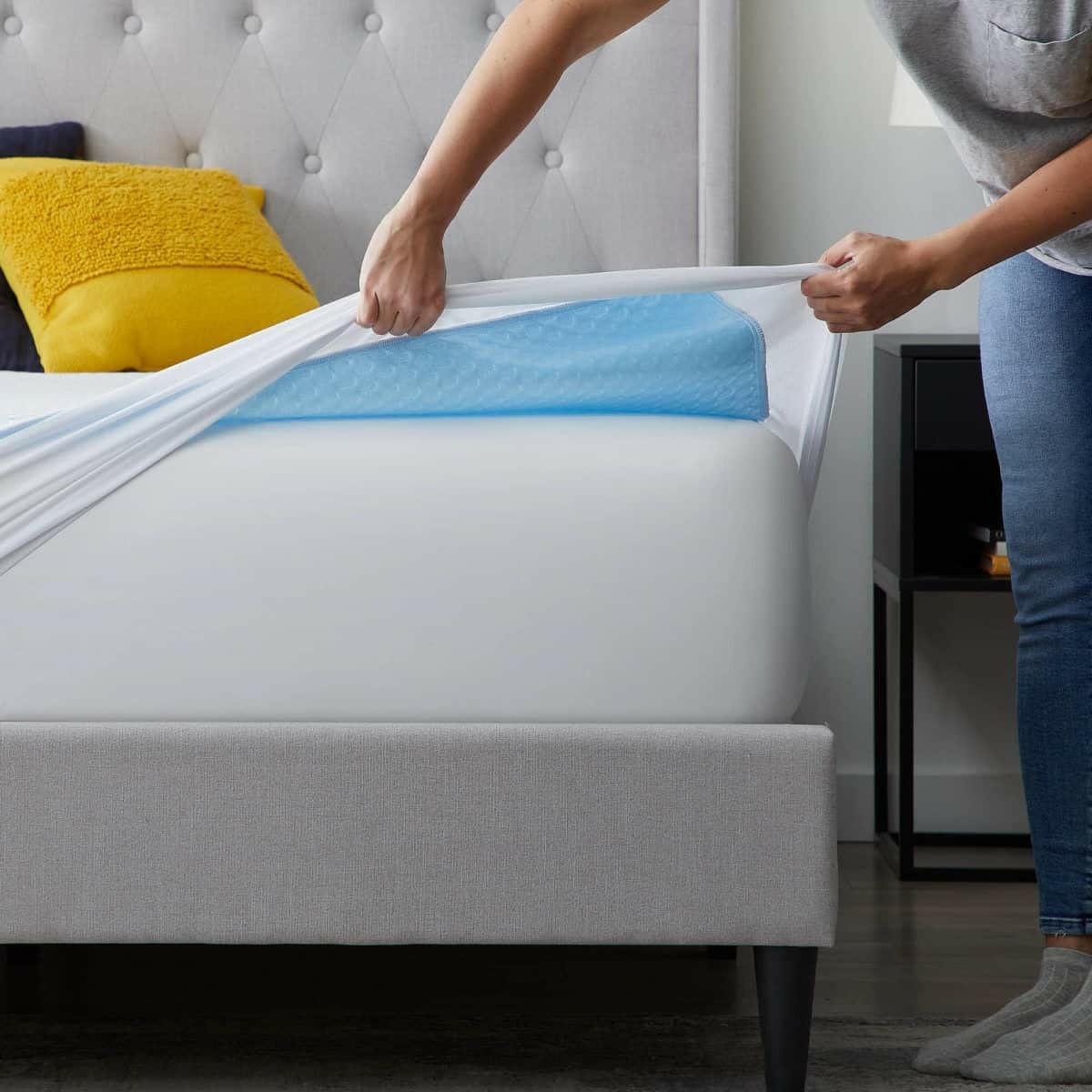 Weekender Cooling Twin XL Mattress Protector.