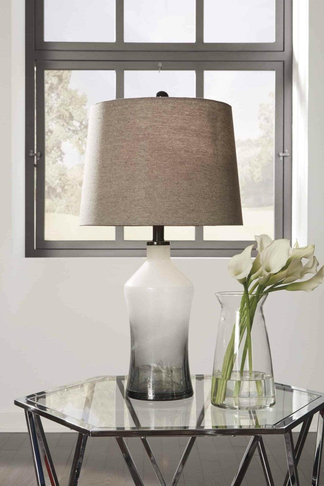 Nollie Lamp L430534 - DarseysAshley