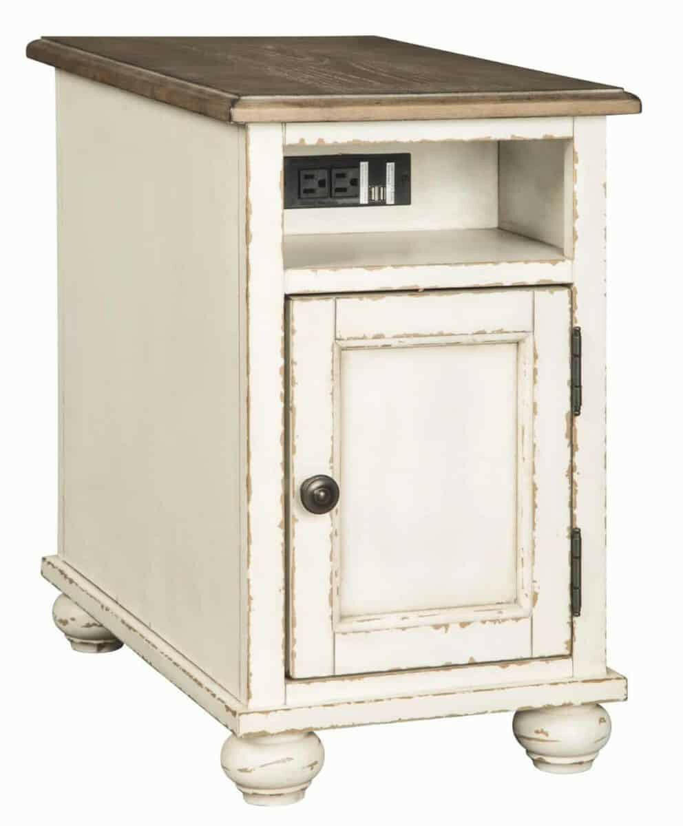 Realyn End Table T523-7 - DarseysAshley