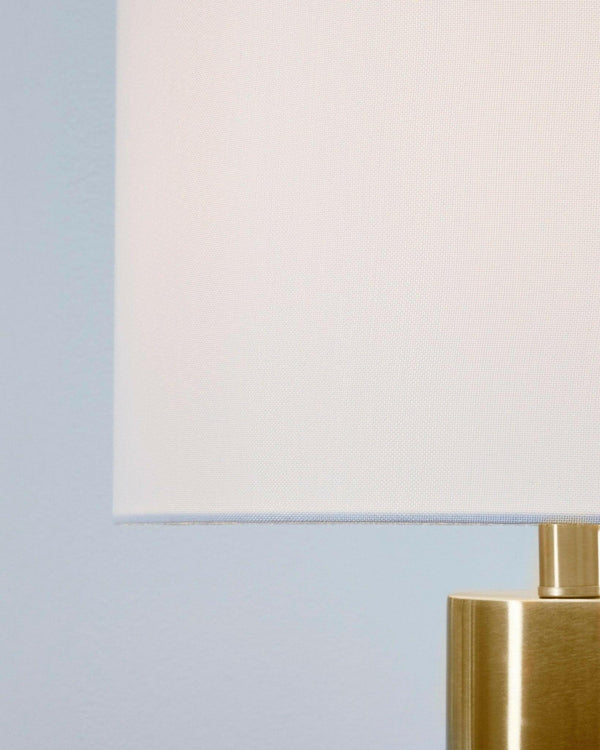 Samney Lamp L208394 - Darseys Furniture & MattressAshley