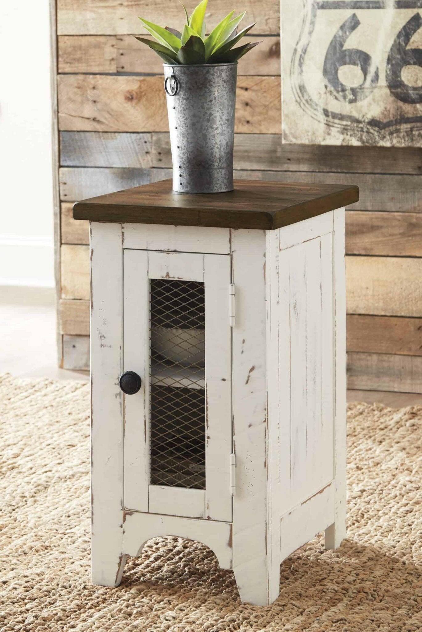 Wystfield Chairside End Table T459 - 7 - Darseys Furniture & MattressAshley