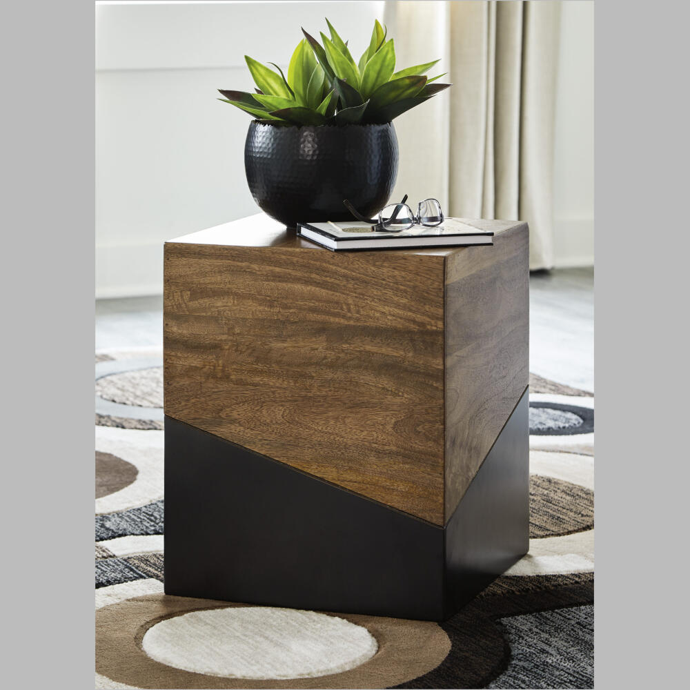 a4000311 trailbend end table