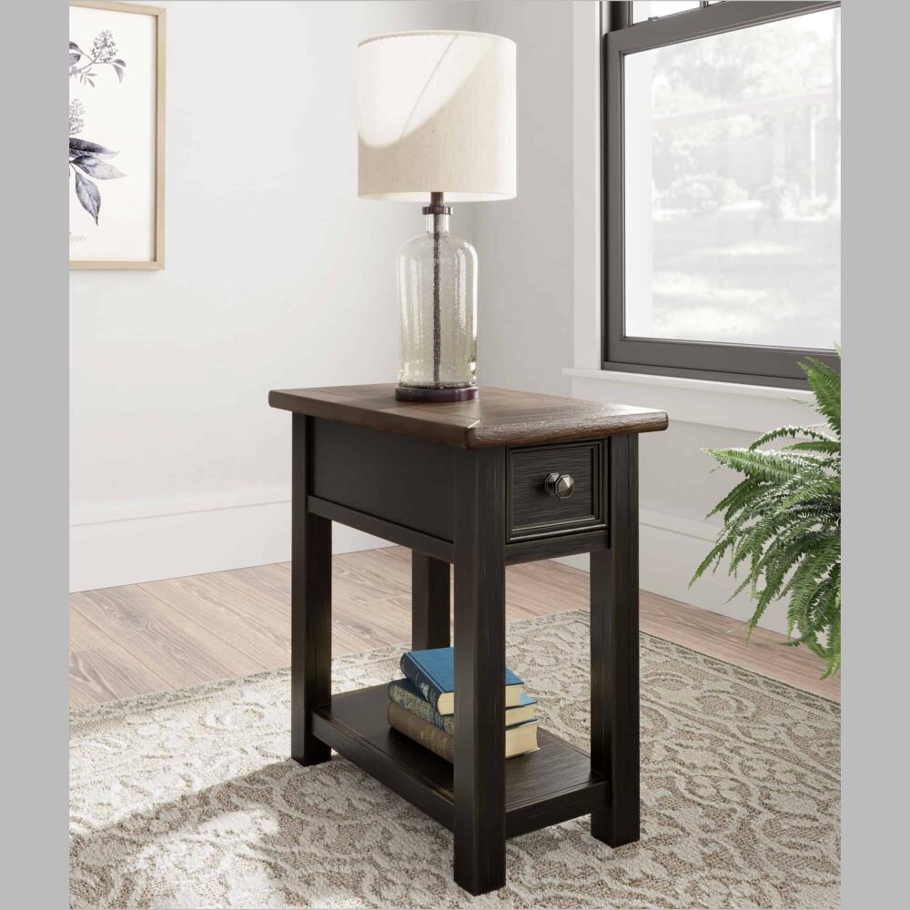 tyler creek chairside end table